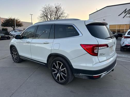 2020 Honda Pilot AWD Elite