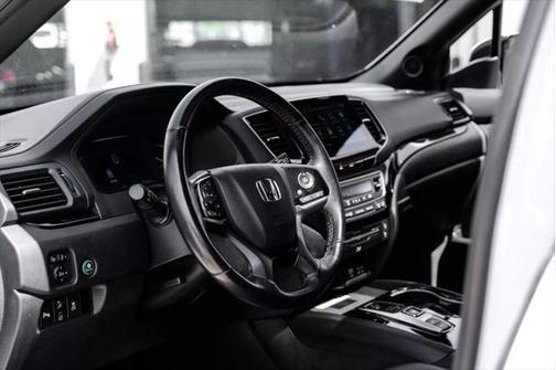 2021 Honda Pilot AWD Black Edition