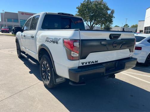 2021 Nissan Titan PRO-4X