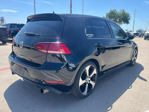 2018 Volkswagen Golf GTI 2.0T S 4-Door