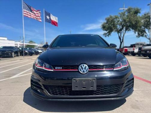 2018 Volkswagen Golf GTI 2.0T S 4-Door