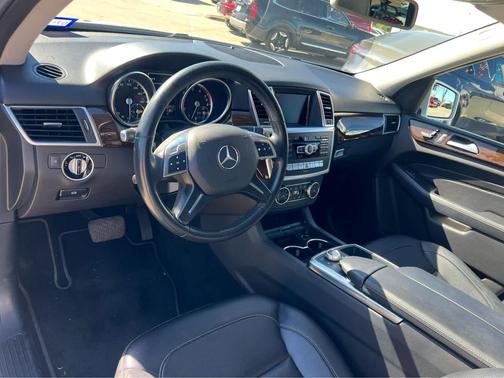 2014 Mercedes-Benz M-Class 4MATIC