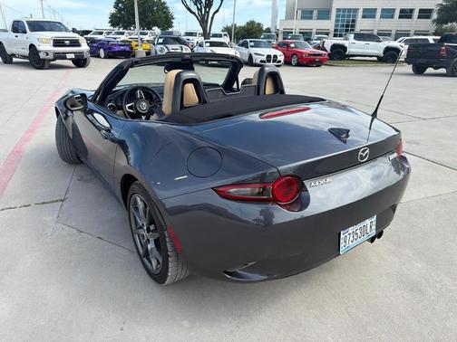 Meteor Gray Mica 2016 Mazda MX-5 Miata Grand Touring
