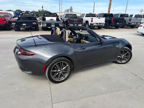 Meteor Gray Mica 2016 Mazda MX-5 Miata Grand Touring