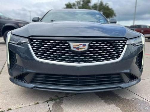 2021 Cadillac CT4 Luxury