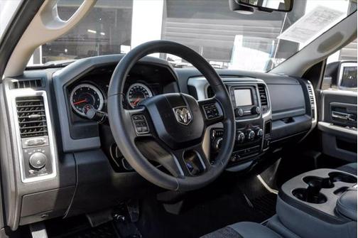 2018 RAM 1500 SLT