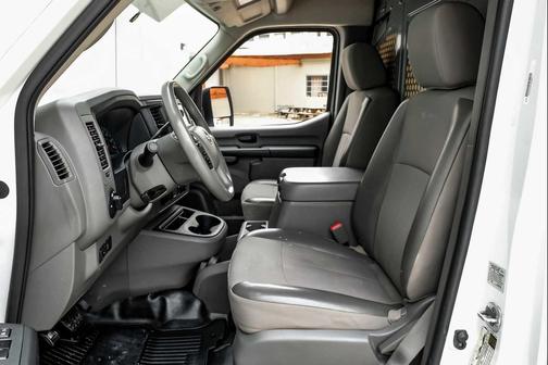 2020 Nissan NV Cargo NV2500 HD SV V6