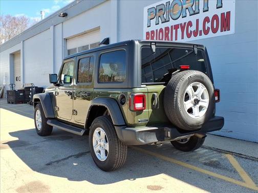 Sarge Green Clearcoat 2022 Jeep Wrangler Unlimited Sport