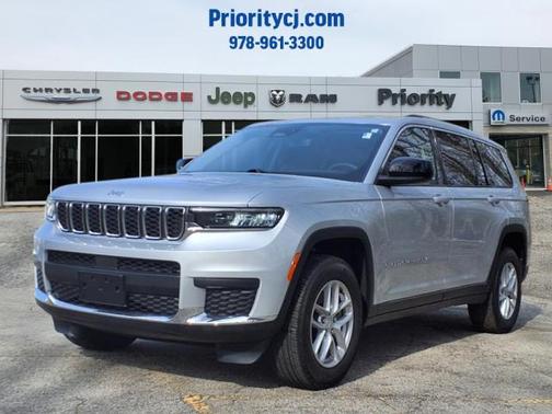 2024 Jeep Grand Cherokee L Laredo 4x4