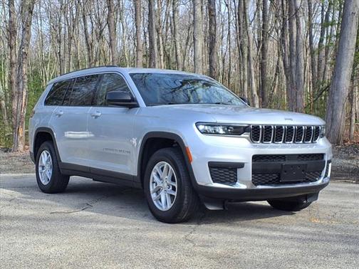 2024 Jeep Grand Cherokee L Laredo 4x4
