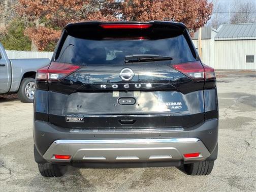 2021 Nissan Rogue Platinum
