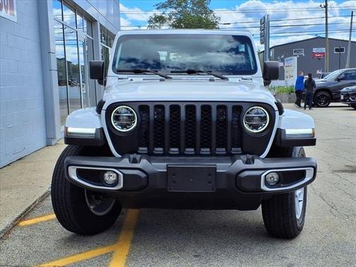 2022 Jeep Gladiator Sport S 4x4
