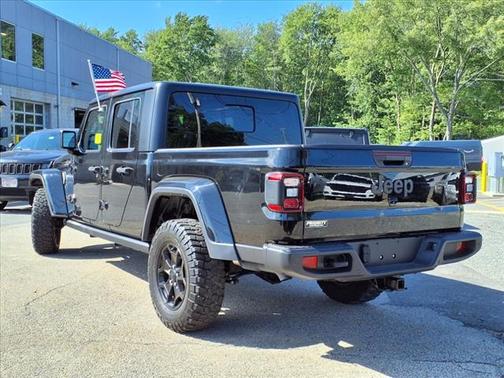 2021 Jeep Gladiator Willys 4x4