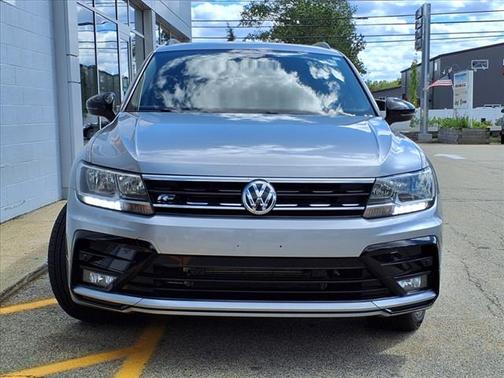 2020 Volkswagen Tiguan 2.0T SE R-Line Black 4MOTION