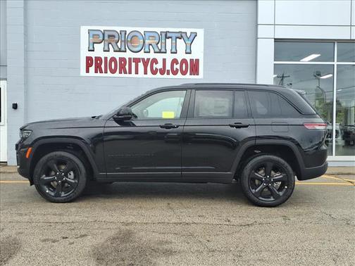 2025 Jeep Grand Cherokee Altitude