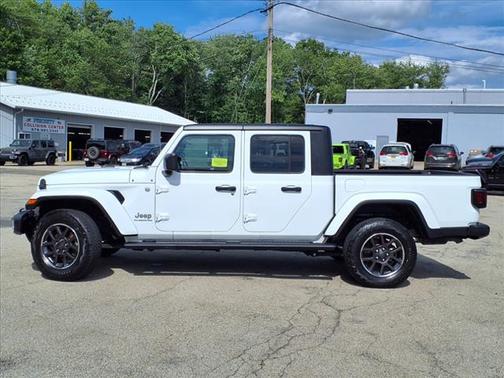 2021 Jeep Gladiator Overland 4X4
