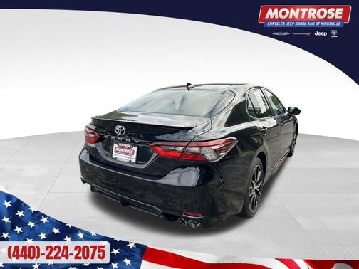 2022 Toyota Camry SE