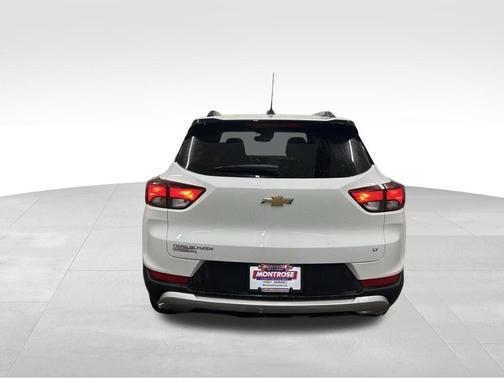 Summit White 2023 Chevrolet Trailblazer LT