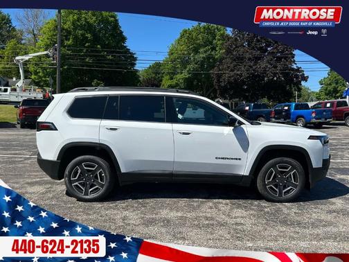 Bright White Clearcoat 2026 Jeep Cherokee LAREDO/LIMITED