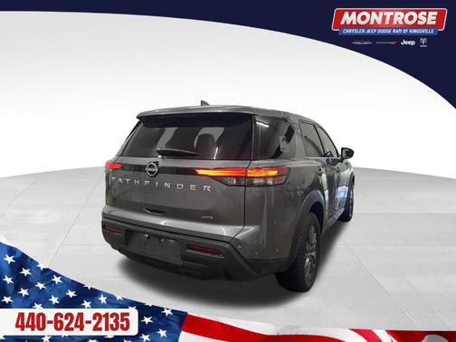 2022 Nissan Pathfinder S