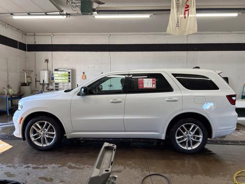 White Knuckle Clearcoat 2023 Dodge Durango GT