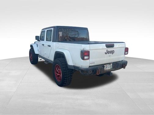 2022 Jeep Gladiator Sport