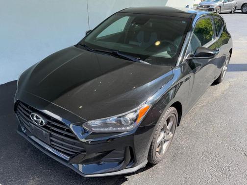 2019 Hyundai Veloster 2.0