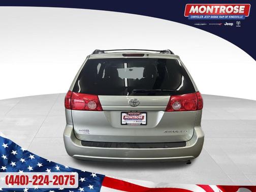 2010 Toyota Sienna LE