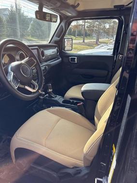 2023 Jeep Wrangler Sahara