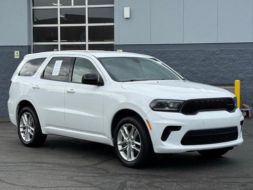 White 2023 Dodge Durango GT