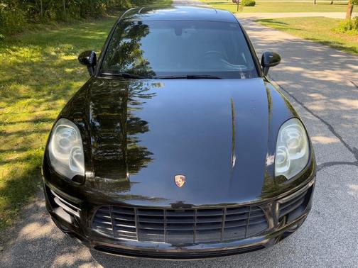 2015 Porsche Macan S