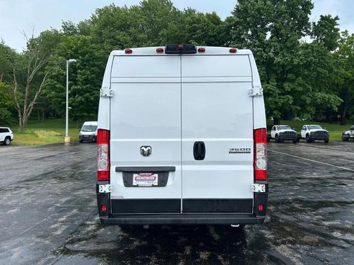 Bright White Clearcoat 2024 RAM ProMaster 3500 High Roof
