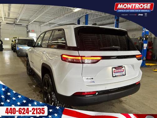 2025 Jeep Grand Cherokee Laredo