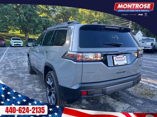 Sting-Gray Clearcoat 2026 Jeep Cherokee Overland