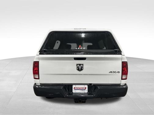 Bright White Clearcoat 2019 RAM 1500 Classic Tradesman