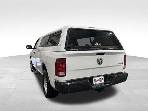 Bright White Clearcoat 2019 RAM 1500 Classic Tradesman
