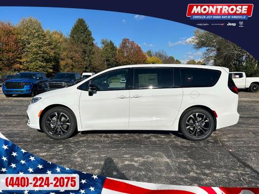 2026 Chrysler Pacifica Select