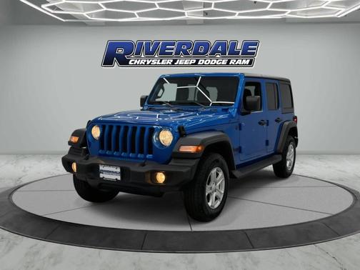 2022 Jeep Wrangler Unlimited Sport