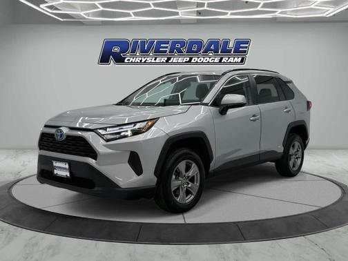 2024 Toyota RAV4 Hybrid XLE