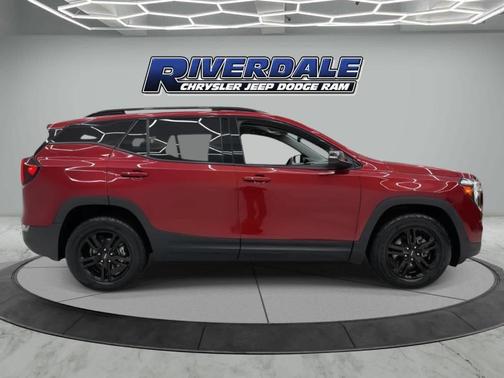 2023 GMC Terrain AT4