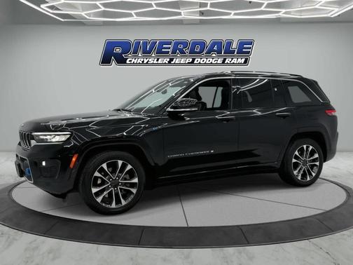 2023 Jeep Grand Cherokee 4xe Overland