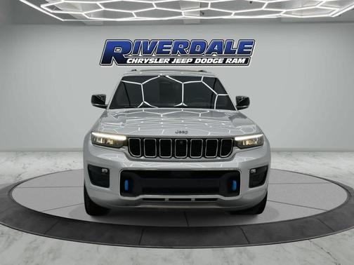 2022 Jeep Grand Cherokee 4xe Overland