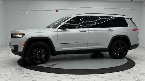 2021 Jeep Grand Cherokee L Laredo