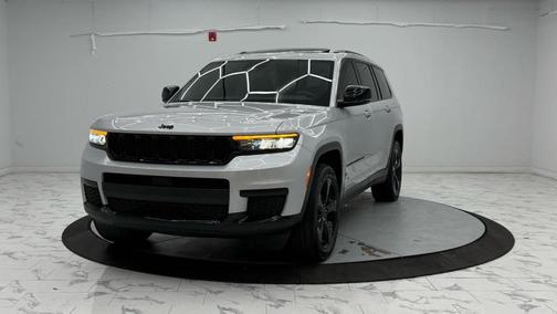 2021 Jeep Grand Cherokee L Laredo