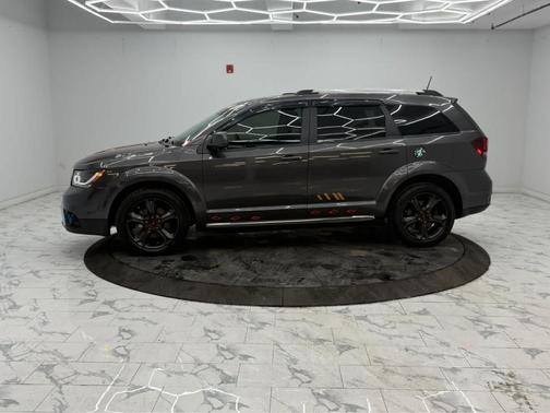 2019 Dodge Journey Crossroad