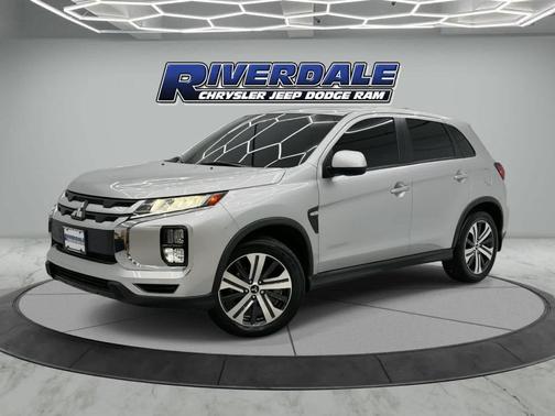 2024 Mitsubishi Outlander Sport ES