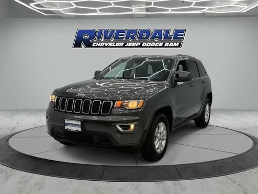 2020 Jeep Grand Cherokee Laredo E
