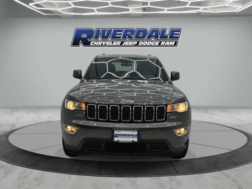 2020 Jeep Grand Cherokee Laredo E