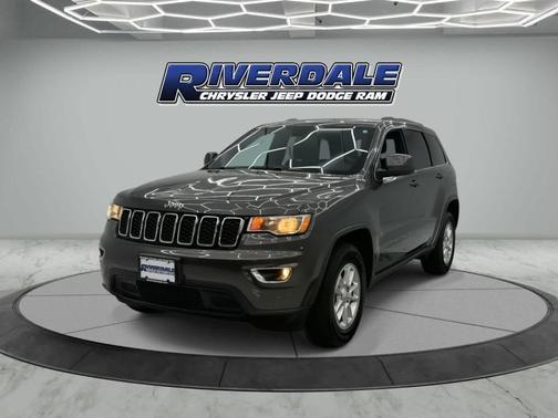 2020 Jeep Grand Cherokee Laredo E
