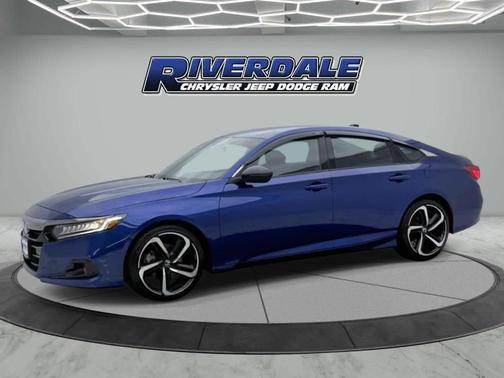 Still Night Pearl 2022 Honda Accord Sport 1.5T